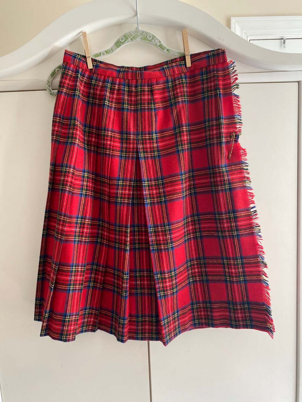 Vintage Century Wool tartan plain skirt size 16